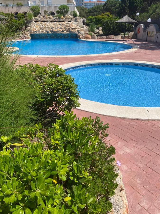 Apartamento Marina Playa, Primera Linea De Mar بلانيس المظهر الخارجي الصورة